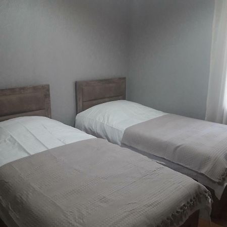 Apartment For Family Tbilisi Zewnętrze zdjęcie