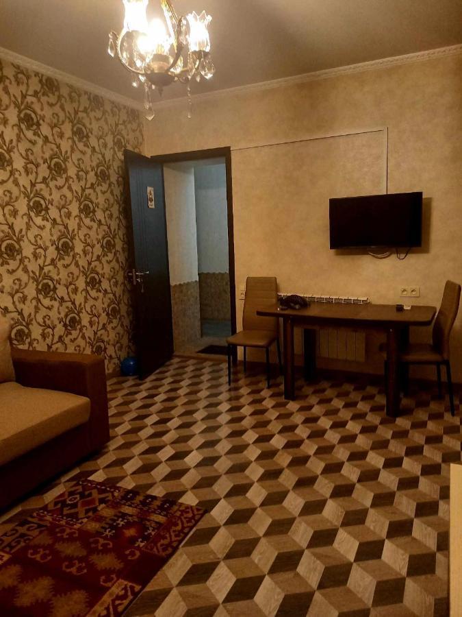 Apartment For Family Tbilisi Zewnętrze zdjęcie